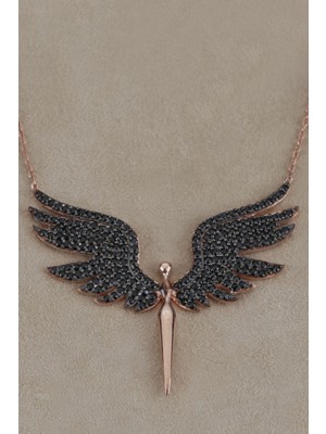 Normadia 925 Ayar Gümüş Siyah Taşlı Mikail Melekli Kolye