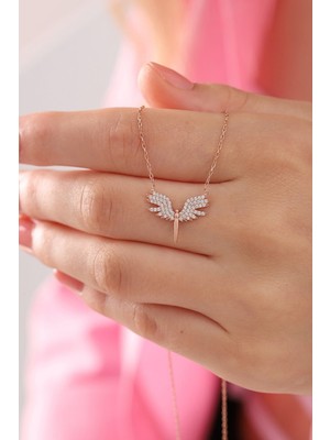 Normadia 925 Ayar Gümüş Rose Kaplama Mikail Meleği Kolye, Şık ve Zarif Tasarım