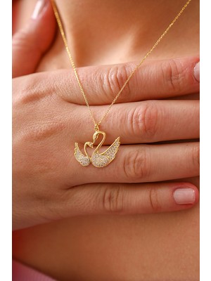 Normadia 925 Ayar Gümüş Kuğu Tasarımlı Zarif Kolye, Şıklığa Tamamlayan Aksesuar