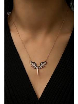 Normadia Göz Alıcı Rose Altın Kaplama Taşlı Mikail Meleği Tasarımı Kolye