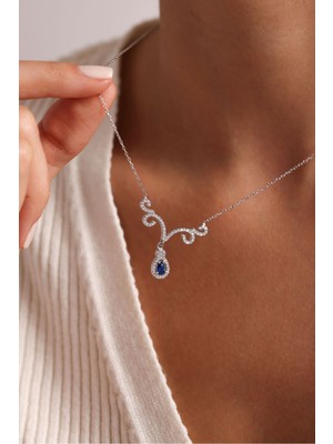 Normadia Mavi Taşlı 925 Ayar Gümüş Rodyum Kaplama Otantik Motifli Kolye