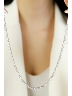 Normadia Şık ve Zarif Kadın Gümüş Kolye, Parlak Rodyum Kaplama Detaylarıyla