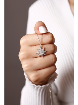 Normadia 925 Ayar Gümüş Güneş Kolye, Şık ve Parlak Tasarım