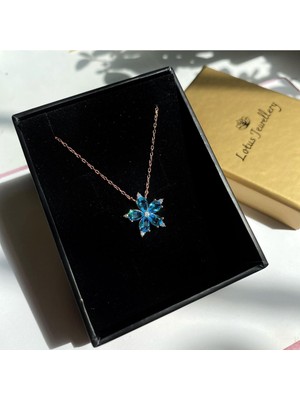 Normadia Parlak Yıldız Çiçeği Tasarımlı 925 Ayar Gümüş Kolye