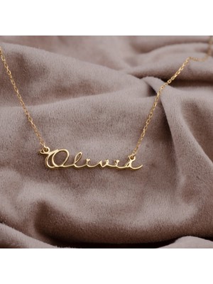 Normadia El Yazılı Kadın Gümüş Kolye, Zarif ve Şık Takı Seçeneği