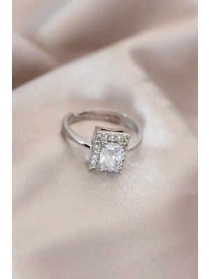 Luord Ticaret Bfs Ayarlamalı Silver Renk Metal Zirkon ve Kristal Taşlı Dikdörtgen Model Yüzük