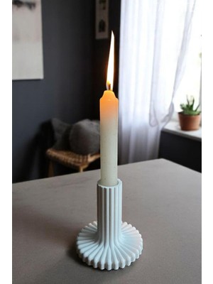 Şamdan Mumluk, Minimalist Tasarım, Modern Ev Dekoru, Şık ve Zarif Parça