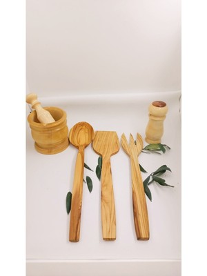 Sağlam ve Şık 5'li Ahşap Mutfak Seti: Kaşık, Spatula, Çatal, Tuzluk, Havan