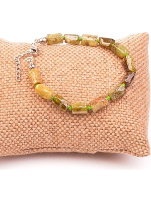 UltraMint Yeşil Lal Taşı Bileklik, Doğal Taş Süs, Zarif Takı Tasarımı