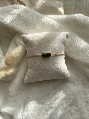 UltraMint Şık Yeşim Taşı Ince Altın Kaplama Bileklik, Zarif Takı Modası