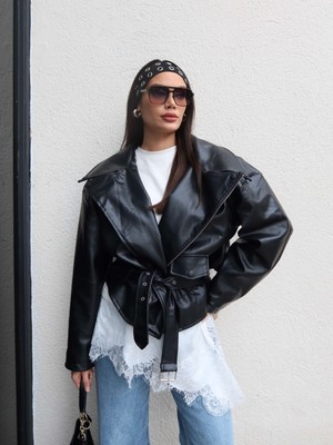 Esra Helvacı Oversize Kemerli Deri Ceket