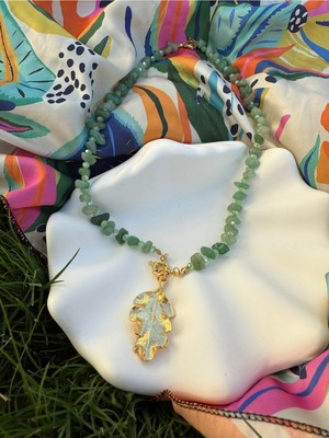 UltraMint Doğal Yeşim Taşlı Yaprak Tasarımlı Zarif Kolye