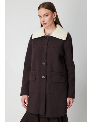 On Fashion Büyük Yakalı Düğmeli Kadın Kahverengi Hırka 63909