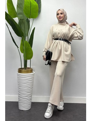 Tesettür Diyarı Scuba Kumaş Kemerli Tunik Takım- Krem