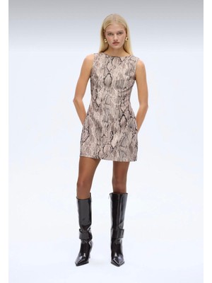 Dilvin Yılan Desenli Kolsuz Mini Elbise
