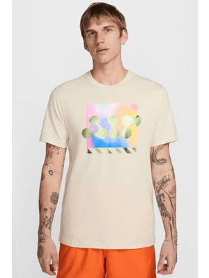 Nike Sportswear Cosmic Mens Tee Grafik Baskılı Erkek Tişört Bej