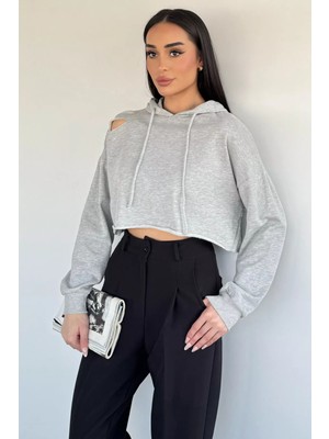 Gülseli Kadın Kapüşonlu Crop Top Sweatshirt P-00020389