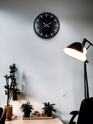 İlk El Grup 36 cm Dekoratif Duvar Saati