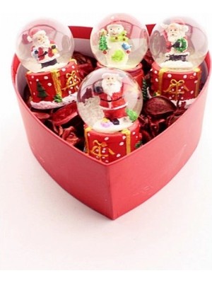 Marsilyan Yeni Yıl Özel Kalp Kutu İçinde 4 Adet Mini Noel Baba Kar Küresi 6,5 cm