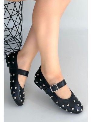 Zerenyus Retori Siyah Kemerli Boncuklu Rahat Babet