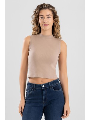 Baykar Kadın Pamuklu Likralı Dik Yaka Sıfır Kol Fitilli Crop Body 6322 Ten Rengi
