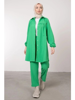Tesettür Diyarı Büzgülü Dikim Gömlek Pantolon Tesettür Takım- Çim Yeşili