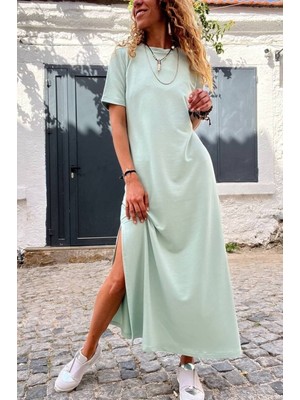 Etiler Collection Kadın Bisiklet Yaka Kısa Kollu Derin Yırtmaç Detaylı Maxi Boy Elbise