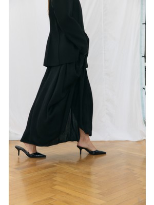 Lutvelizade Topuklu 2607 - Küt Burun İnce Topuk Siyah Kadın Topuklu