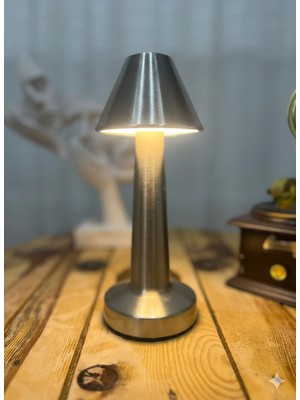 EyluX Shop Dekoratif Şarjlı Dokunmatik 3 Renkli LED Masa Lambası Usb-Typec Kablolu Abajur Gecelambası Gümüş-Üçgen