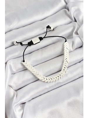 Pirinç Asansörlü Beyaz Juju Kadın Bileklik - TJ-BB7188