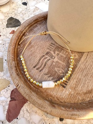 Atelier Çağla Altın Kristal Ay Taşı Boncuk Bileklik