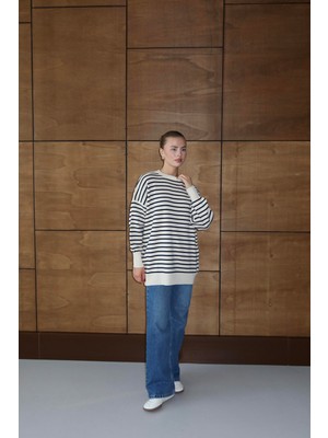 İlmek 24034 Kadın Oversize Çizgili Kazak Lacivert
