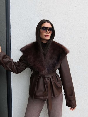 Esra Helvacı Kürk Yaka Kuşaklı Deri Ceket