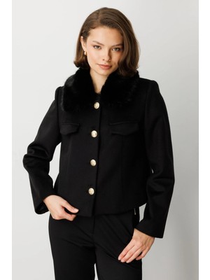 Ekol Kadın Yakası Kürklü Siyah Manto 06121