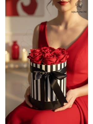 UltraMint Sevgiliye Özel Kırmızı Gül Kutu ve Doğum Günü Sepeti