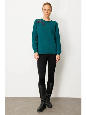 Desen Triko Kadın Sıfır Yaka Omzu Işlemeli Yün Kazak 25204 Ördek Yeşili