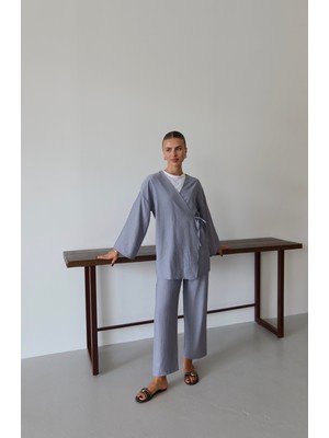 İlmek 25041 Krinkıl Dokulu Kimono Takım Gri