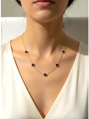 Atalya Accessory Mini Yonca Modeli Gold Renk Siyah Taşlı Kadın Paslanmaz Çelik Kolye - Kararma Yapmaz Çift Taraflı