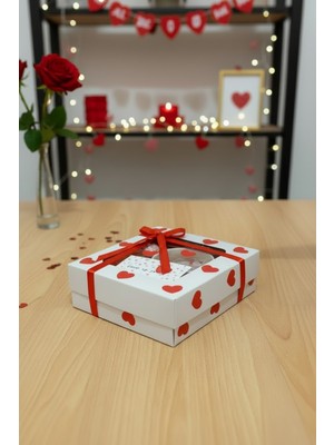 UltraMint Kalpli Beyaz Hediye Kutusu, Sevgililer Günü Için Özel Paket