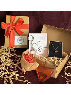 UltraMint Sevgililer Günü Hediye Kutusu, Altın Renk Kirazlı Çelik Kolye