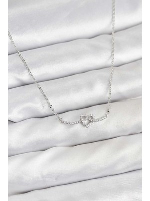 Najmaddin Pirinç Gümüş Renk Düğüm Kalp Model Kadın Kolye