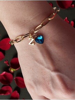Amabel Jewelerys Sevgililer Günü Hediyesi Mavi Zirkon Kalp ve Harf Charmlı Çelik Bileklik (Ipli Bileklik Hediyeli)