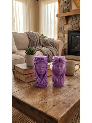 Raw Home Lavanta Kokulu Mor 2’li Dekoratif Büst Mum Seti – Sanatsal Figür Mum, El Yapımı Kokulu Tasarım Mum (Mor)