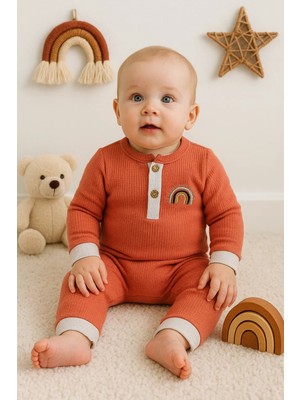 Çamaşır Kenti Waffle Gökkuşağı Nakışlı Erkek Bebek Tulumu