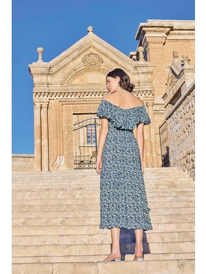 Çamaşır Kenti Çiçek Desenli Elbise