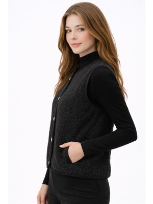 Çıtçıt Detaylı Kahverengi Trend Fitted Kuzu Yelek