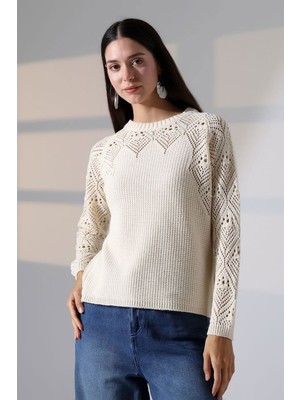 Lior Design Ekru Bisiklet Yaka Motif Işlemeli Triko Kazak BCES-252036