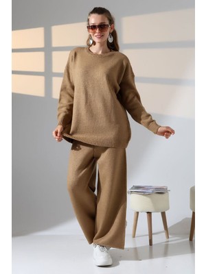 Lior Design Bisküvi Bisiklet Yaka Kazak ve Geniş Paça Pantolon Alt Üst Triko Takım BCES-252005