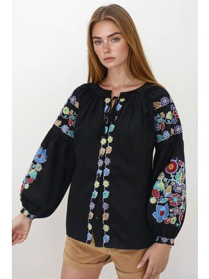 Lior Design Siyah Hakim Yaka Püskül Bağcıklı Nakışlı Armürlü Dokuma Gömlek BCHESQ-251146