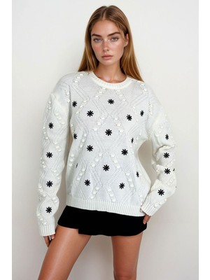 Lior Design Ekru Nakışlı Triko Kazak BCHESQ-251114